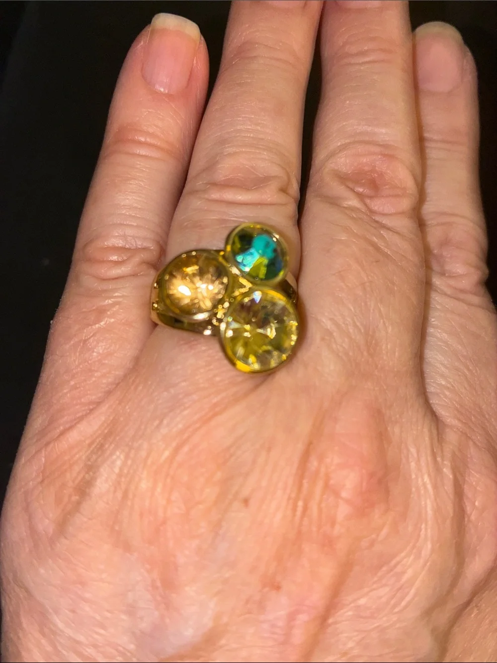 Gold Crystal Cluster Stretch Ring - Yellow & Teal Accent Very comfortable…